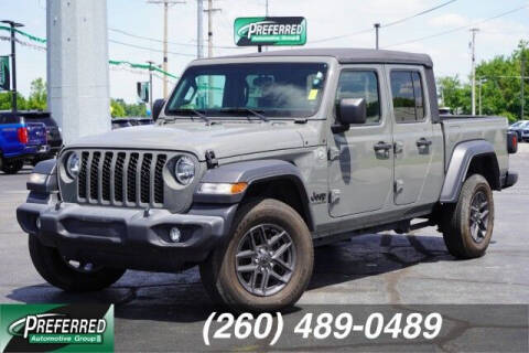 2021 Jeep Gladiator for sale at Preferred Auto in Fort Wayne IN