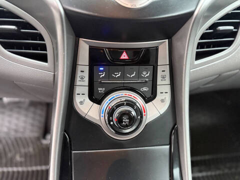 2013 Hyundai Elantra Coupe GS