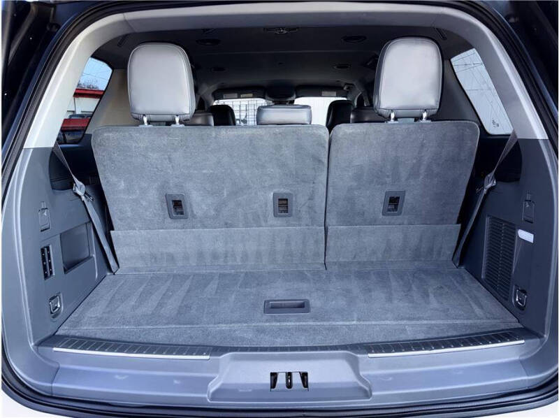 2019 Lincoln Navigator Select