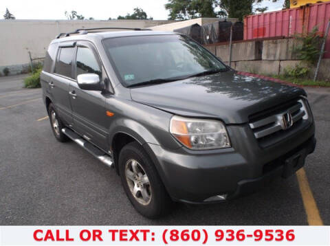 2007 Honda Pilot for sale at Lee Motor Sales Inc. in Hartford CT
