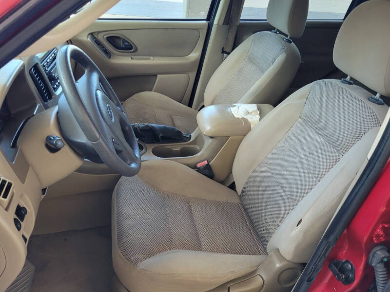 2005 Ford Escape XLT