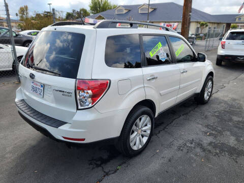 2011 Subaru Forester 2.5X Limited