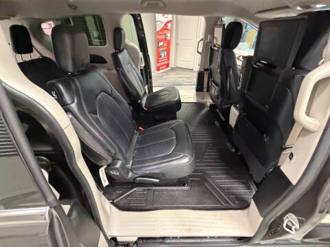 2018 Chrysler Pacifica Touring L Plus