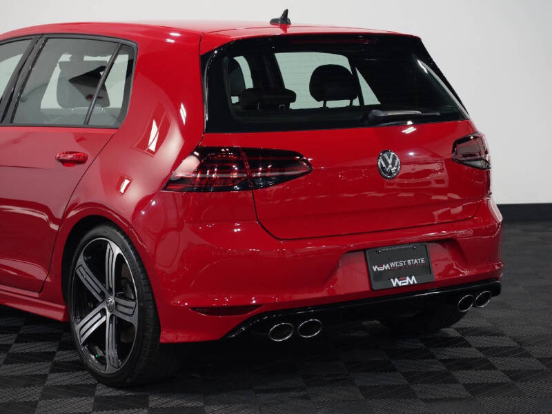 2016 Volkswagen Golf R 4Motion
