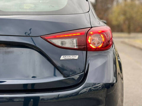 2017 Mazda MAZDA3 Grand Touring