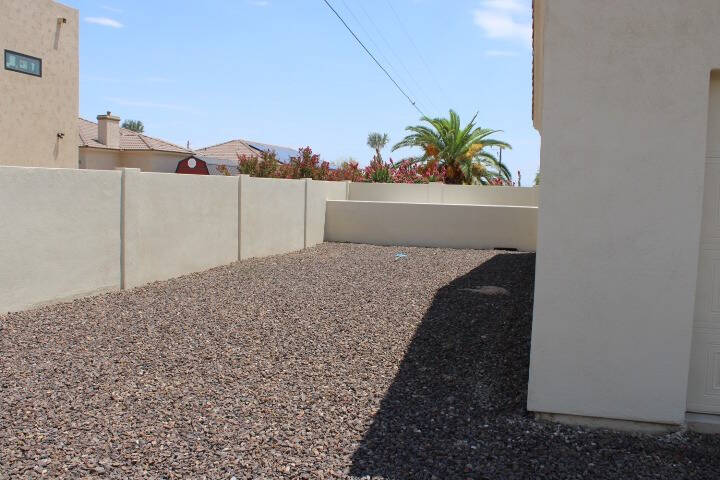 1985 custom home 3600 ft