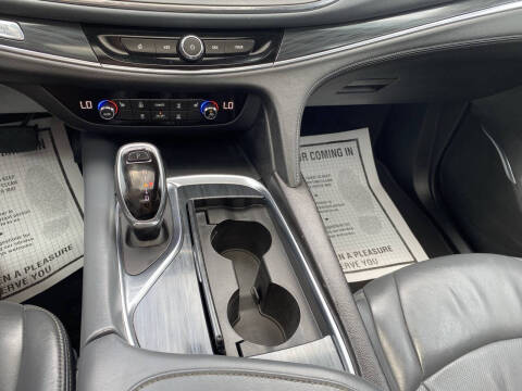 2019 Buick Enclave Essence