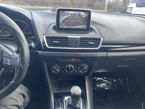 2016 Mazda MAZDA3 i Sport