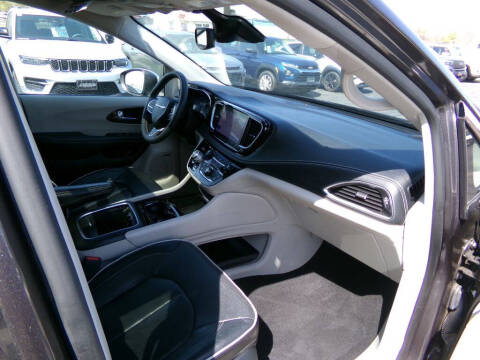 2022 Chrysler Pacifica Limited