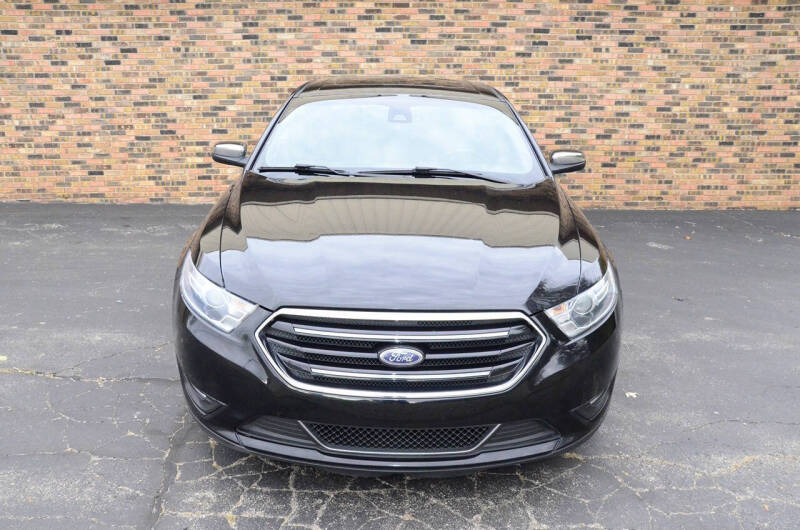 2019 Ford Taurus Limited