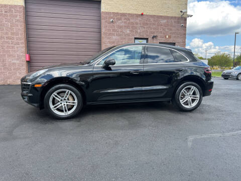 2017 Porsche Macan for sale at CarNu  Sales in Warminster PA