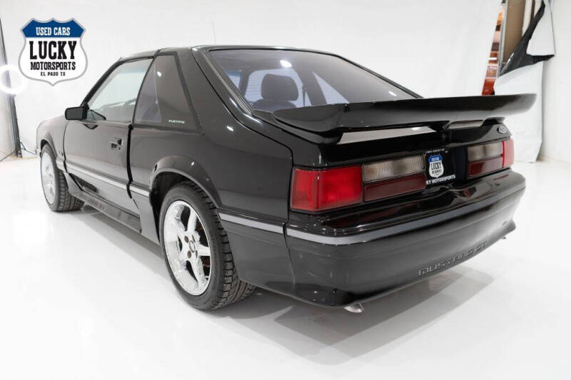 1987 Ford Mustang GT