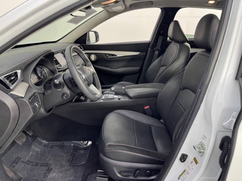 2023 Infiniti QX50 Sensory