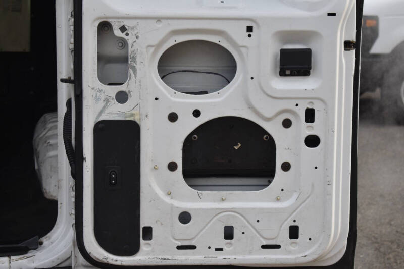 2011 Ford E-Series E-250