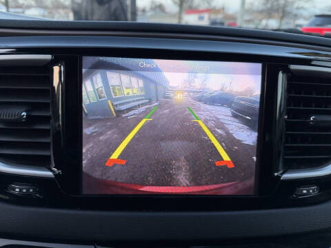 2018 Chrysler Pacifica Touring Plus