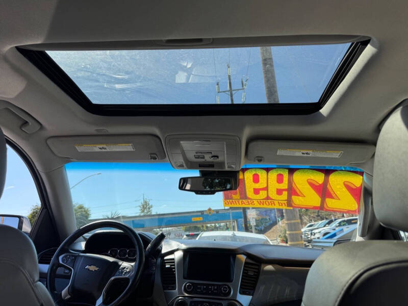 2019 Chevrolet Suburban LT