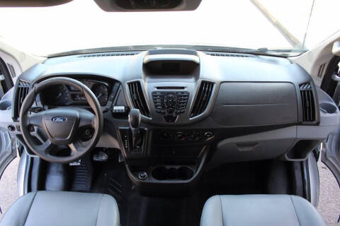 2017 Ford Transit