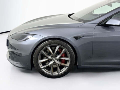 2022 Tesla Model S Plaid