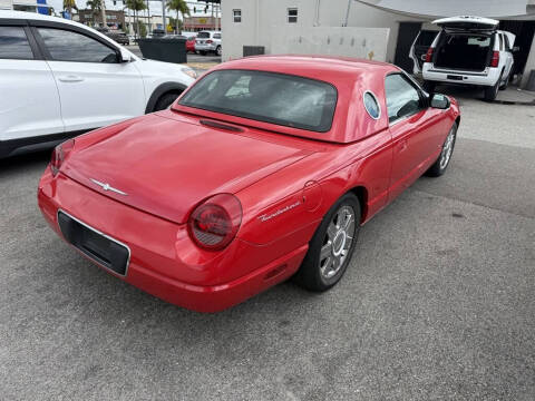2004 Ford Thunderbird Deluxe
