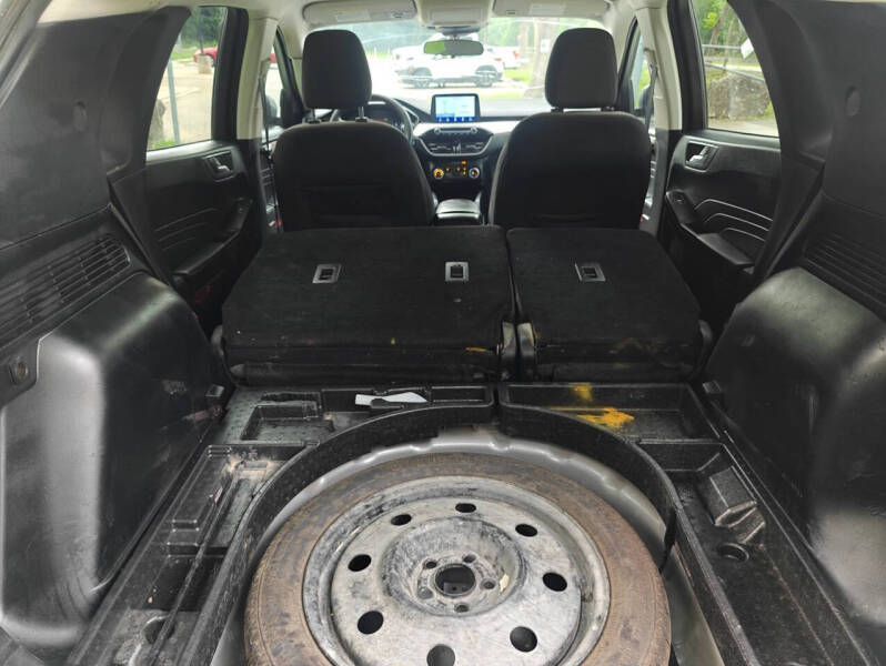 2021 Ford Escape SE