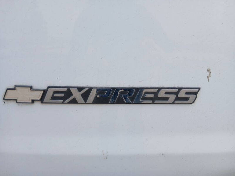 2017 Chevrolet Express 2500