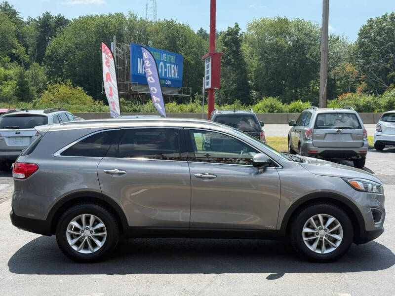 2017 Kia Sorento LX