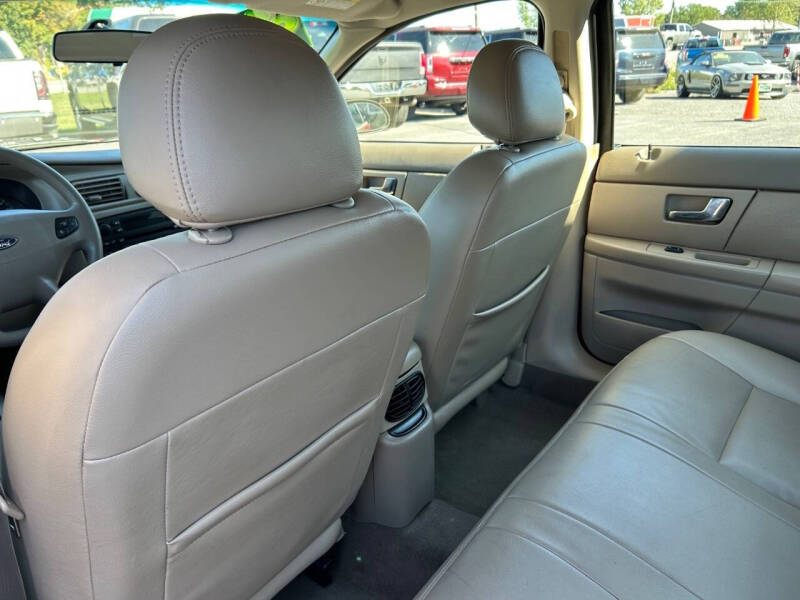 2003 Ford Taurus SES