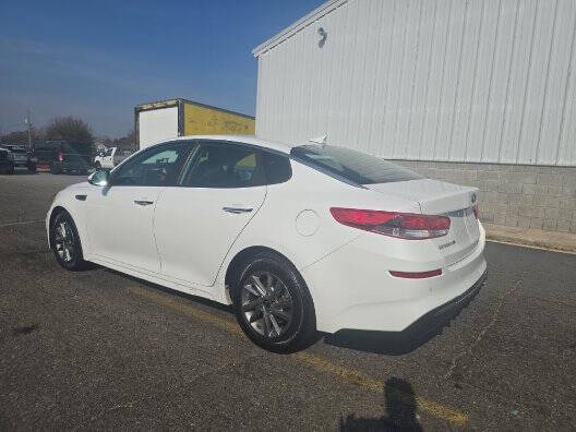 2020 Kia Optima LX