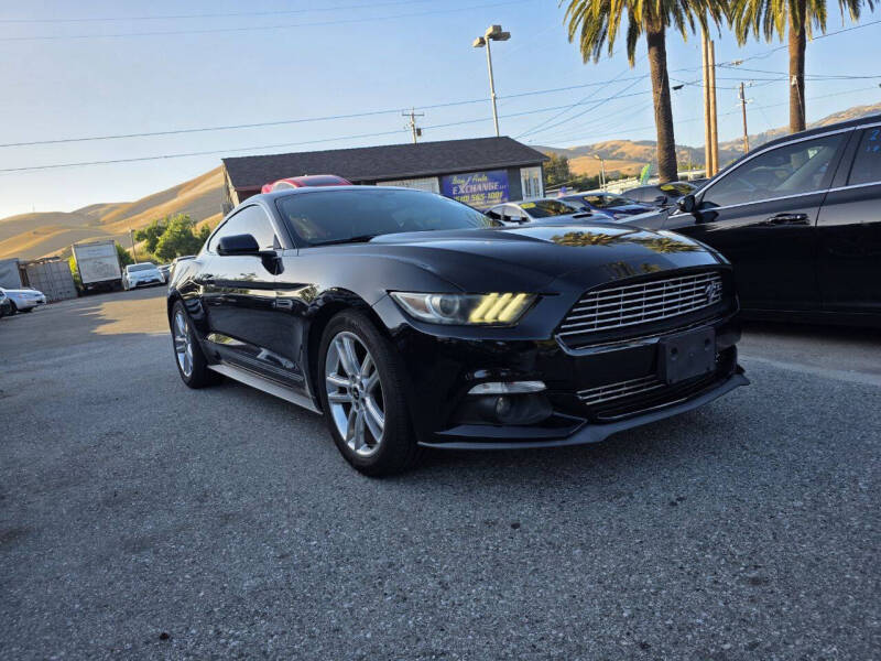 2016 Ford Mustang EcoBoost Premium