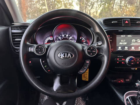 2018 Kia Soul +