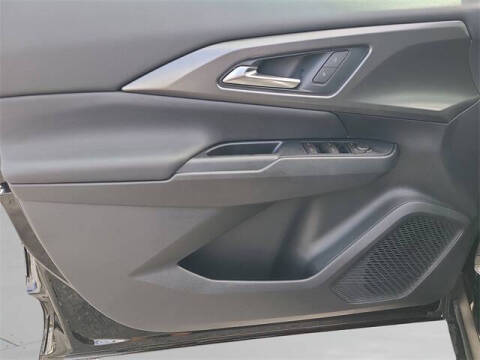 2026 Chevrolet Equinox EV LT 1