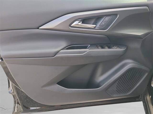 2026 Chevrolet Equinox EV LT 1