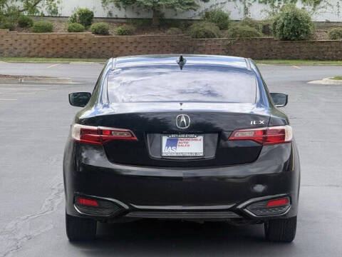2017 Acura ILX