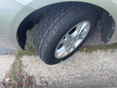 2004 Toyota Sienna LE 7 Passenger