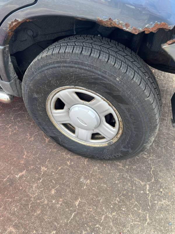 2005 Ford Escape XLS