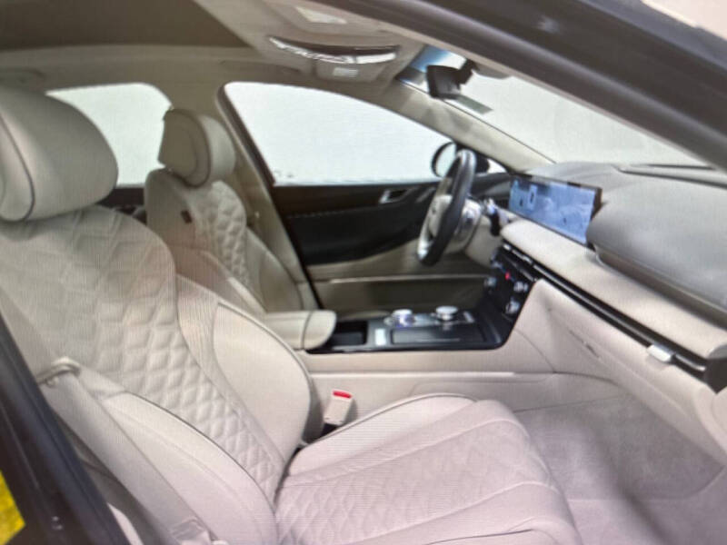 2025 Genesis G80 3.5T Sport Prestige