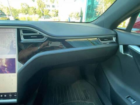 2017 Tesla Model S 75