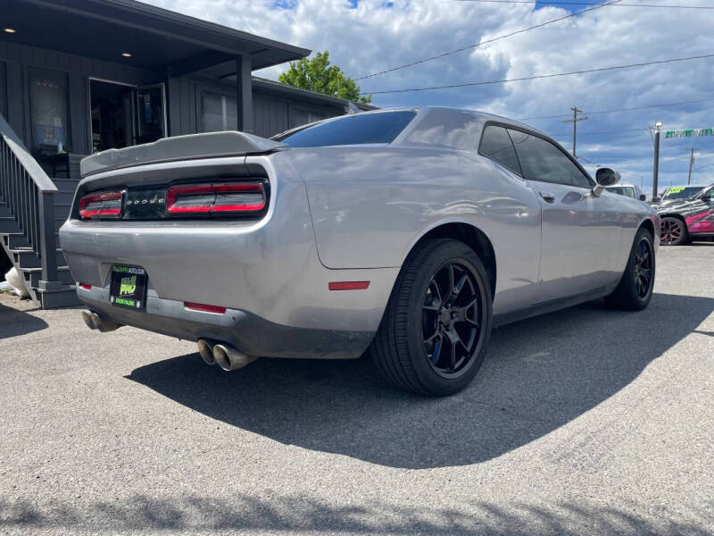 2015 Dodge Challenger SXT Plus