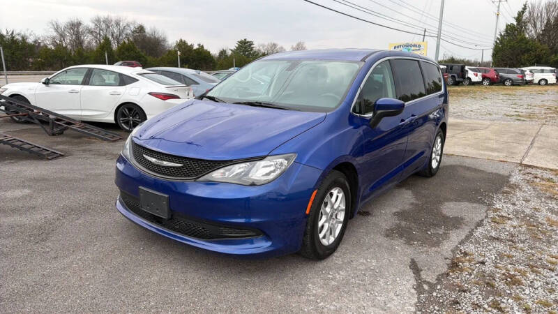 2021 Chrysler Voyager LX
