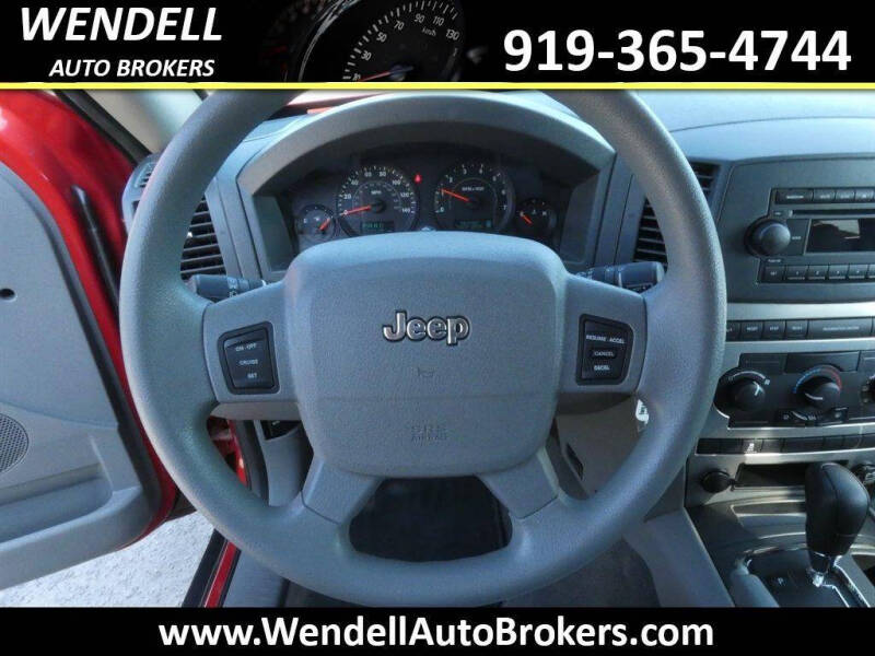 2005 Jeep Grand Cherokee Laredo