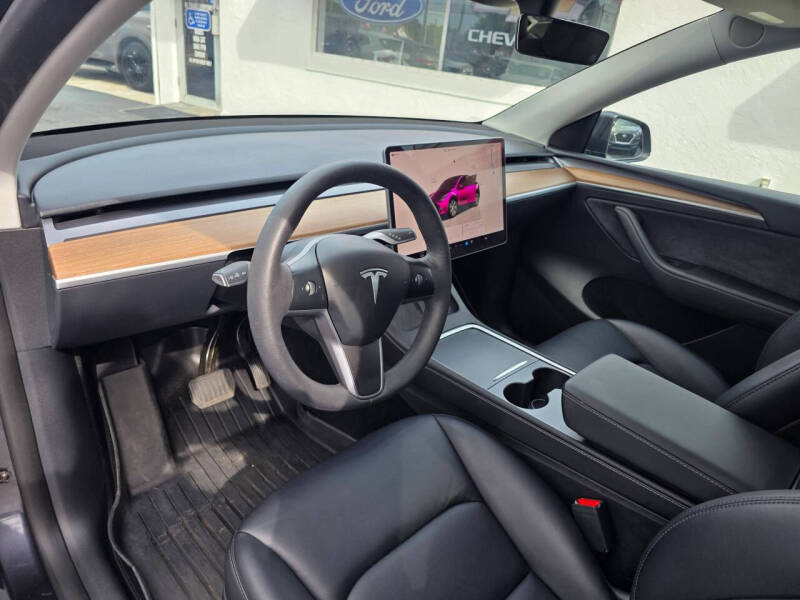 2024 Tesla Model Y