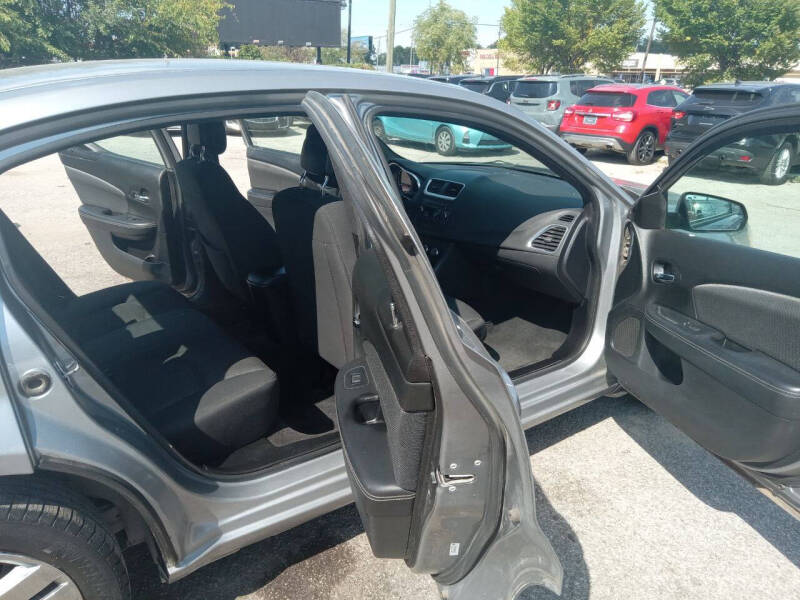 2014 Dodge Avenger SE