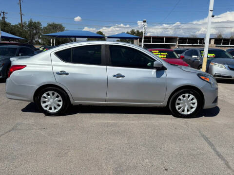 2019 Nissan Versa