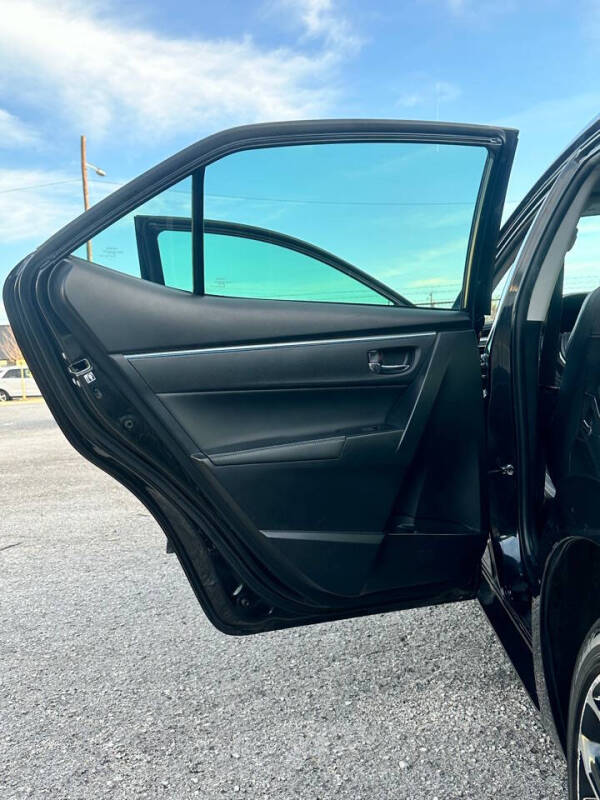 2016 Toyota Corolla LE Plus