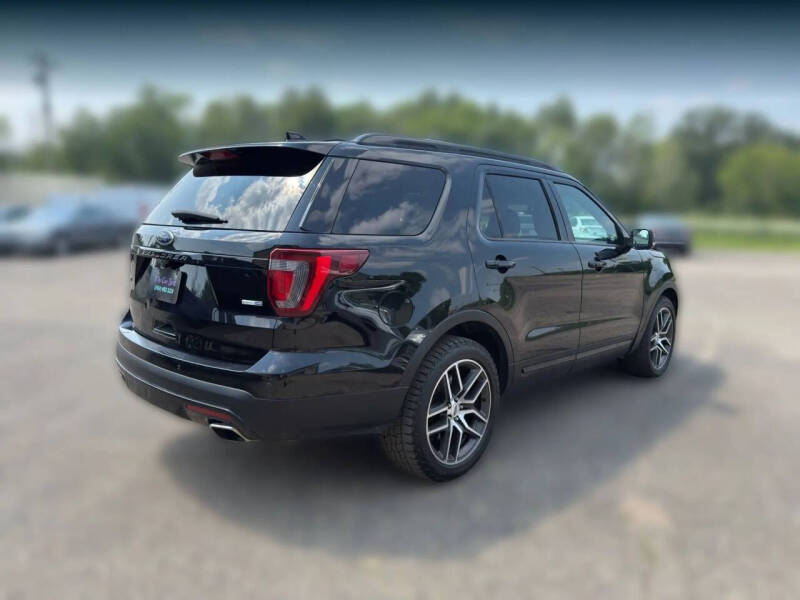 2016 Ford Explorer Sport