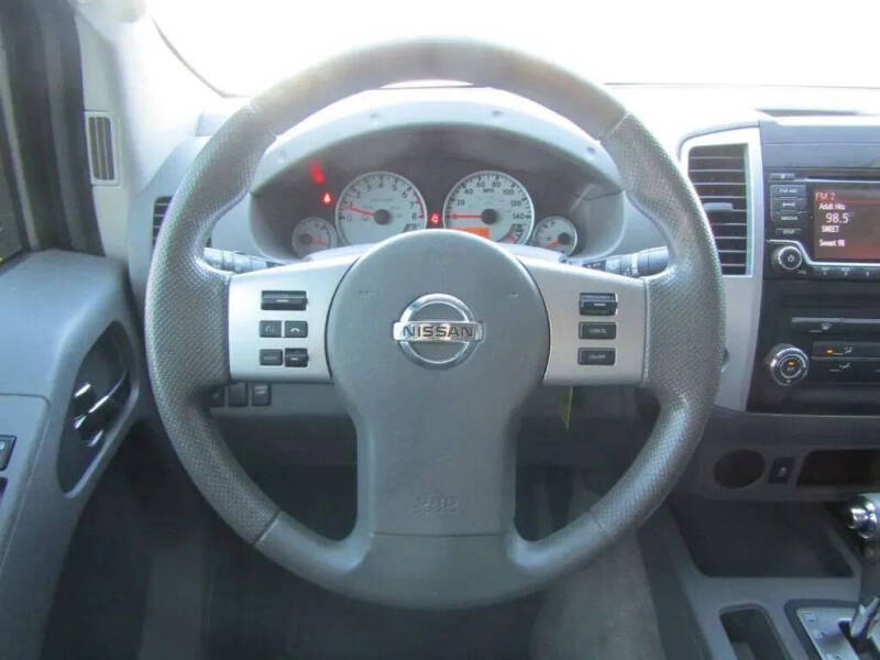 2016 Nissan Frontier Desert Runner