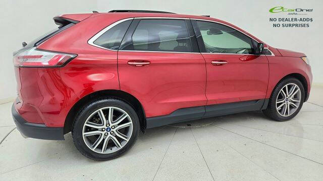 2020 Ford Edge Titanium