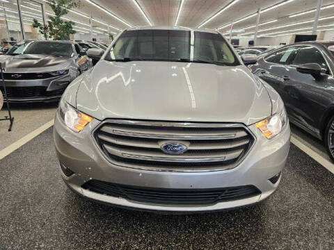 2019 Ford Taurus SEL