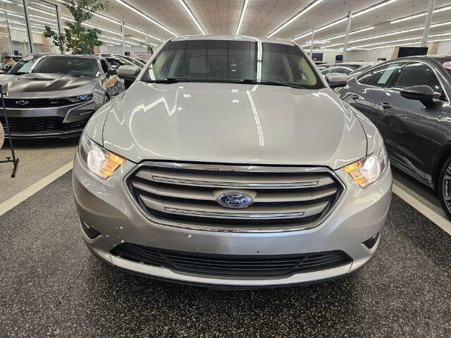 2019 Ford Taurus SEL