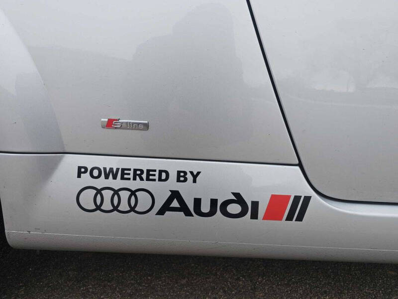 2005 Audi TT 250hp quattro